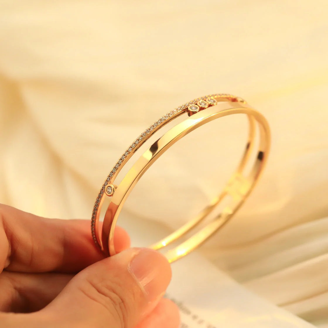 [⭐Hevara Jewelry]Move Romane Diamond Bangle Bracelet