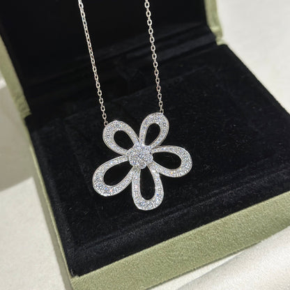[⭐Hevara Jewelry]FLOWERLACE NECKLACE FULL DIAMONDS