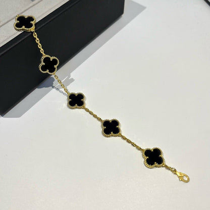 [⭐Hevara Jewelry] CLOVER 5 MOTIF ONYXS BRACELET COLLECTION