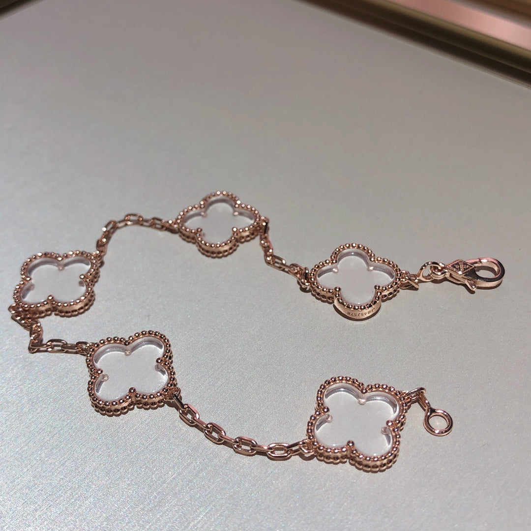 [⭐Hevara Jewelry]CLOVER 5 MOTIF ROCK CRYSTAL BRACELET