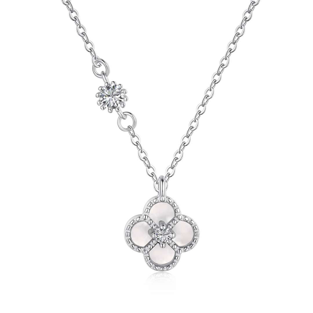 [Hevara Jewelry]Delicate Flower Shape Necklace