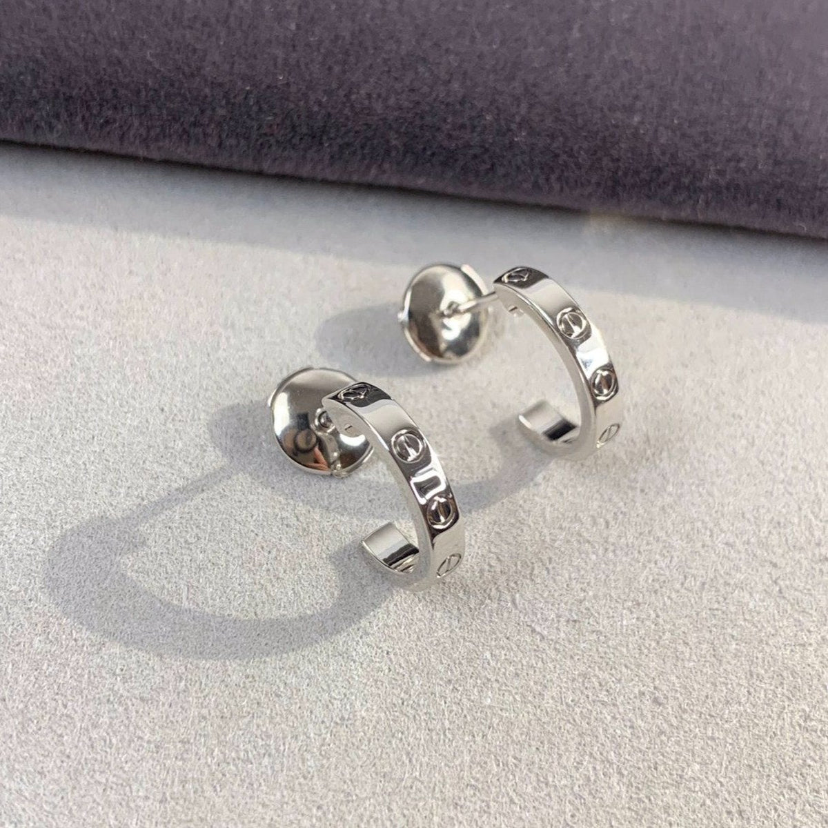 [⭐Hevara Jewelry]LOVE EARRINGS 2.65MM SILVER