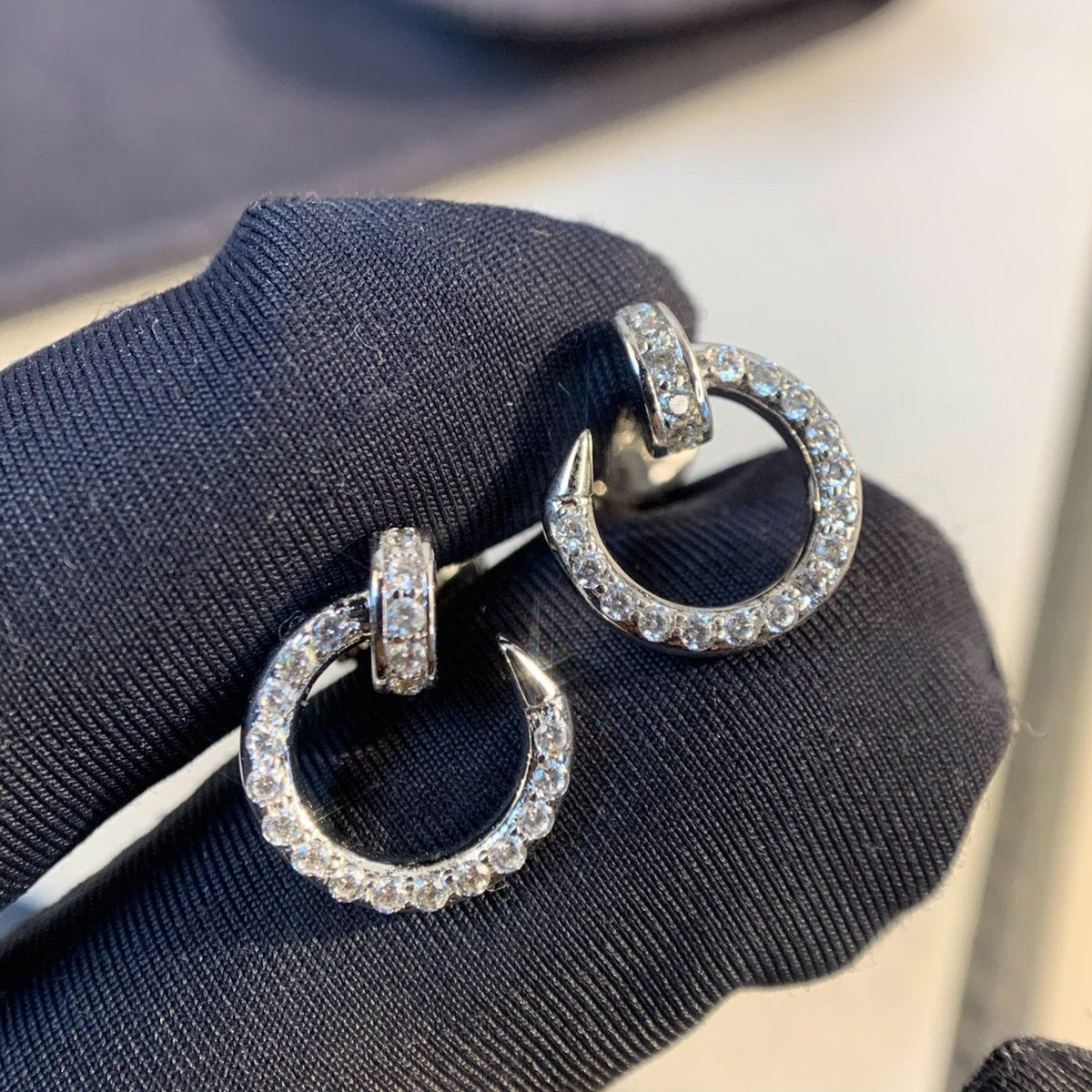 [⭐Hevara Jewelry]JUSTE EARRINGS SILVER DIAMONDS