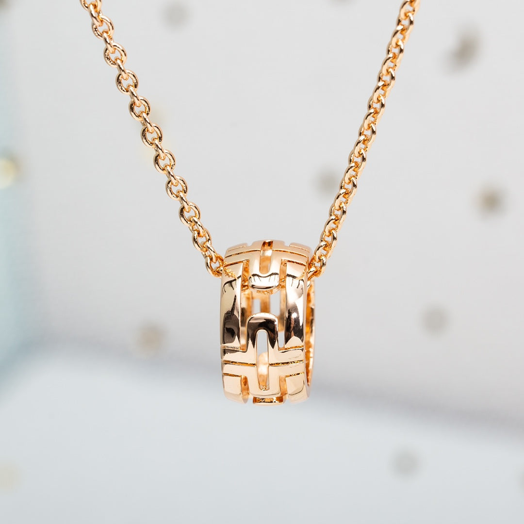 [⭐Hevara Jewelry]PARENTESI NECKLACE PINK GOLD