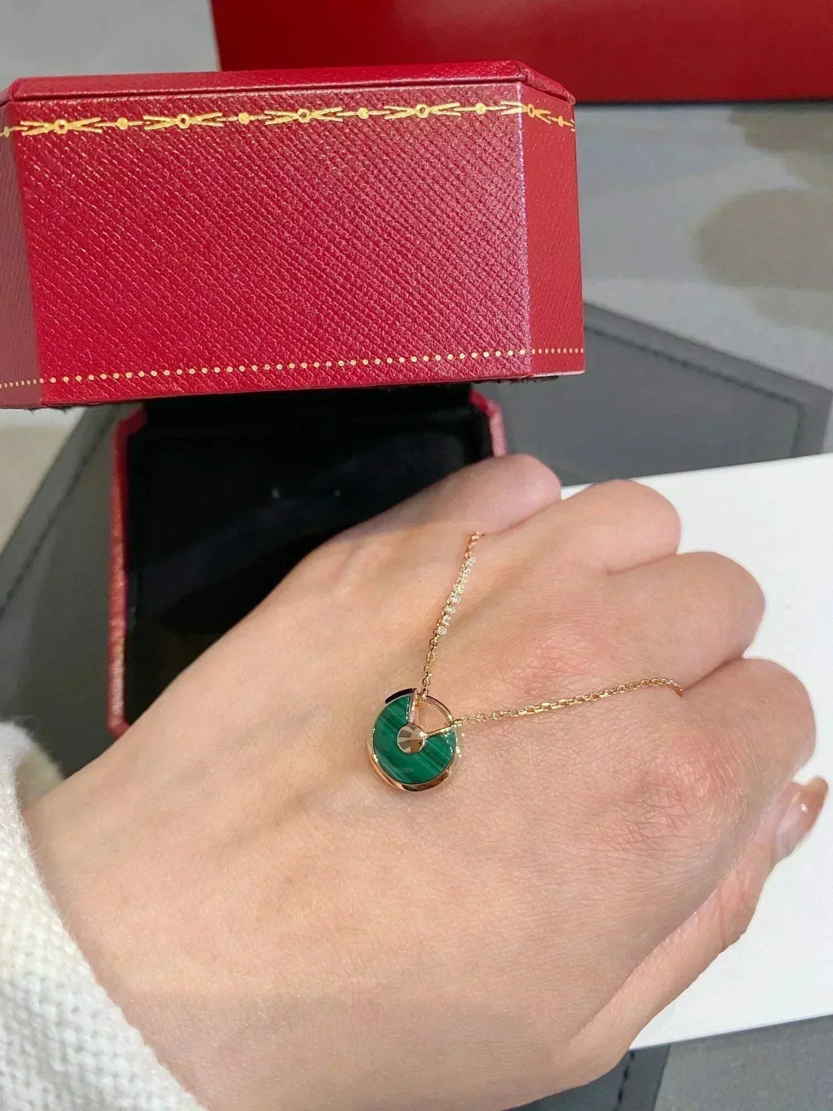 [⭐Hevara Jewelry]AMULETTE ROSE GOLD MALACHITE NECKLACE