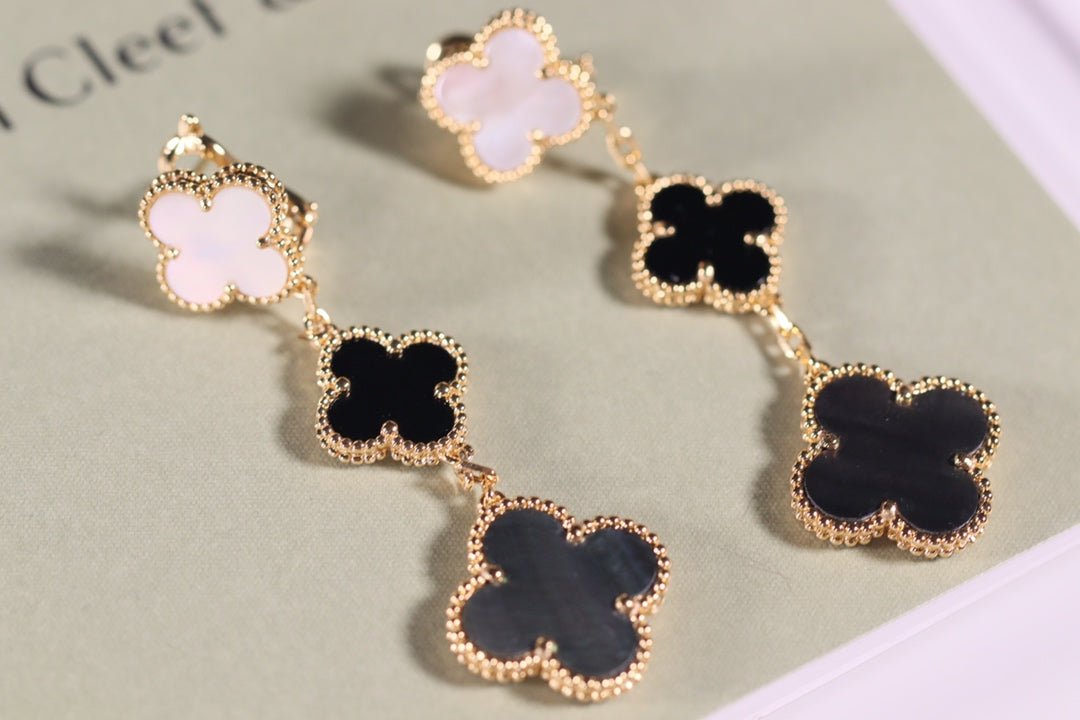 [⭐Hevara Jewelry]CLOVER EARRINGS GOLD ONYX MOP 3 MOTIF