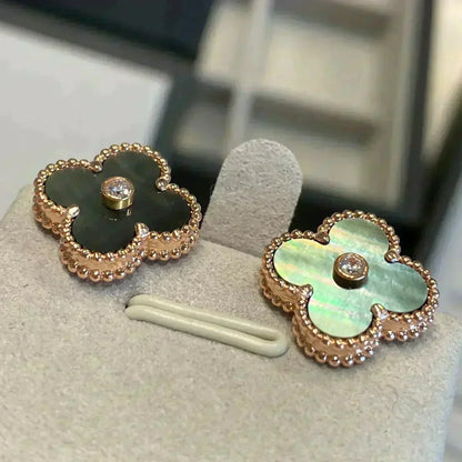 [⭐Hevara Jewelry]CLOVER MEDIUM 1 MOTIFS GRAY MOP  DIAMOND EARRINGS