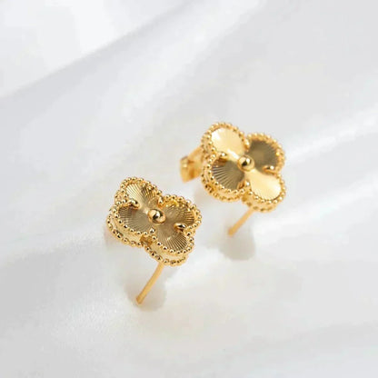 [⭐Hevara Jewelry]CLOVER MEDIUM 1 MOTIFS LASER EARRINGS