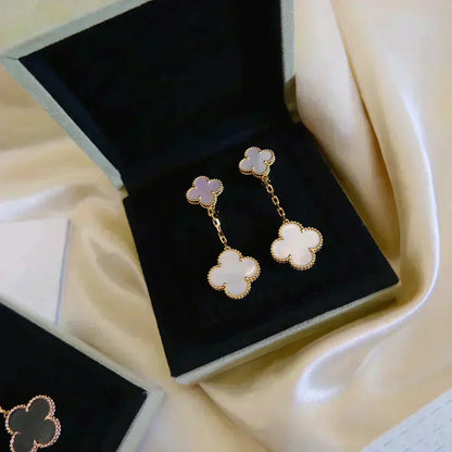 [⭐Hevara Jewelry]CLOVER 2 MOTIF WHITE MOP EARRINGS