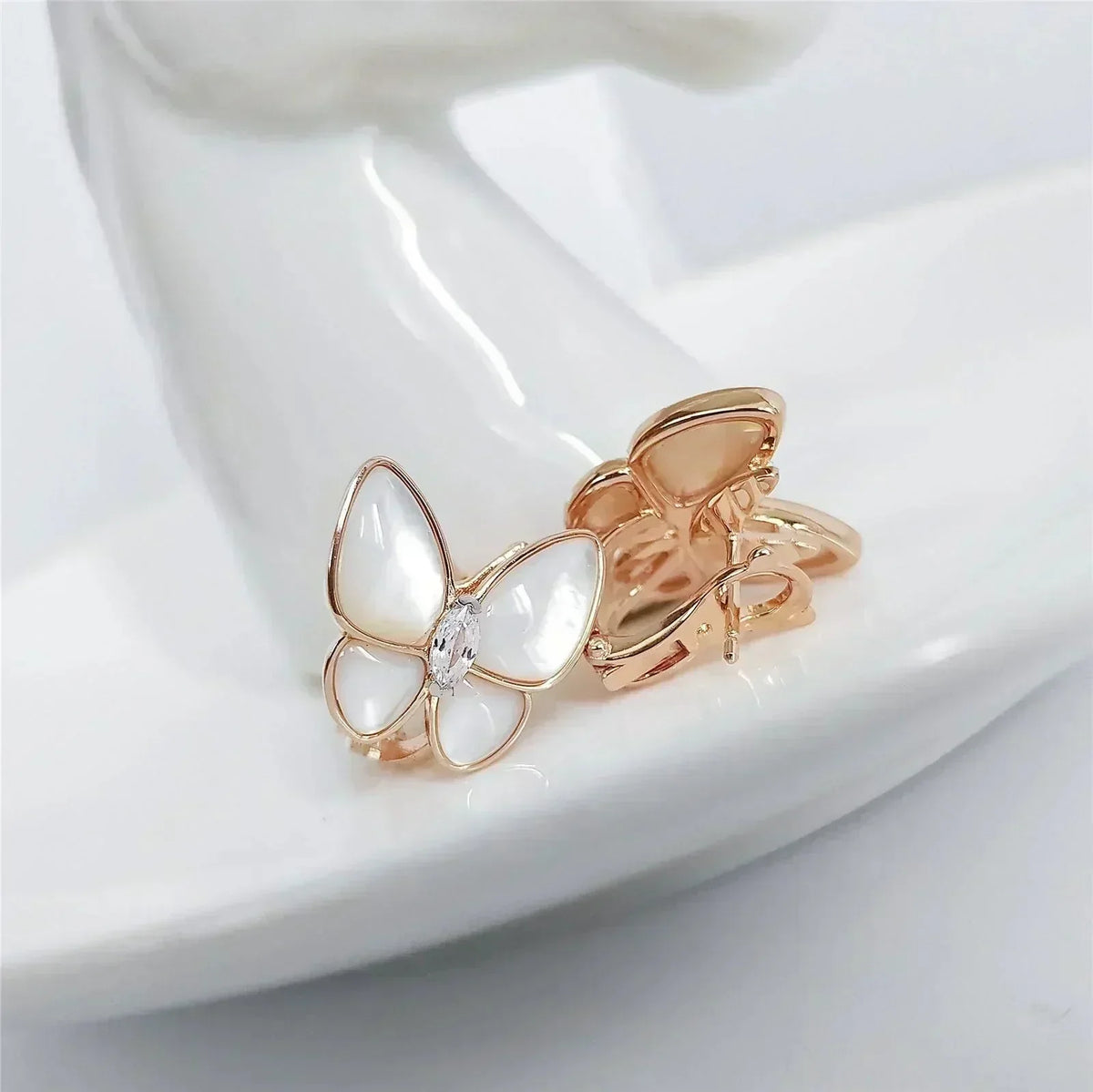 [⭐Hevara Jewelry]BUTTERFLY MOP DIAMOND EARRINGS