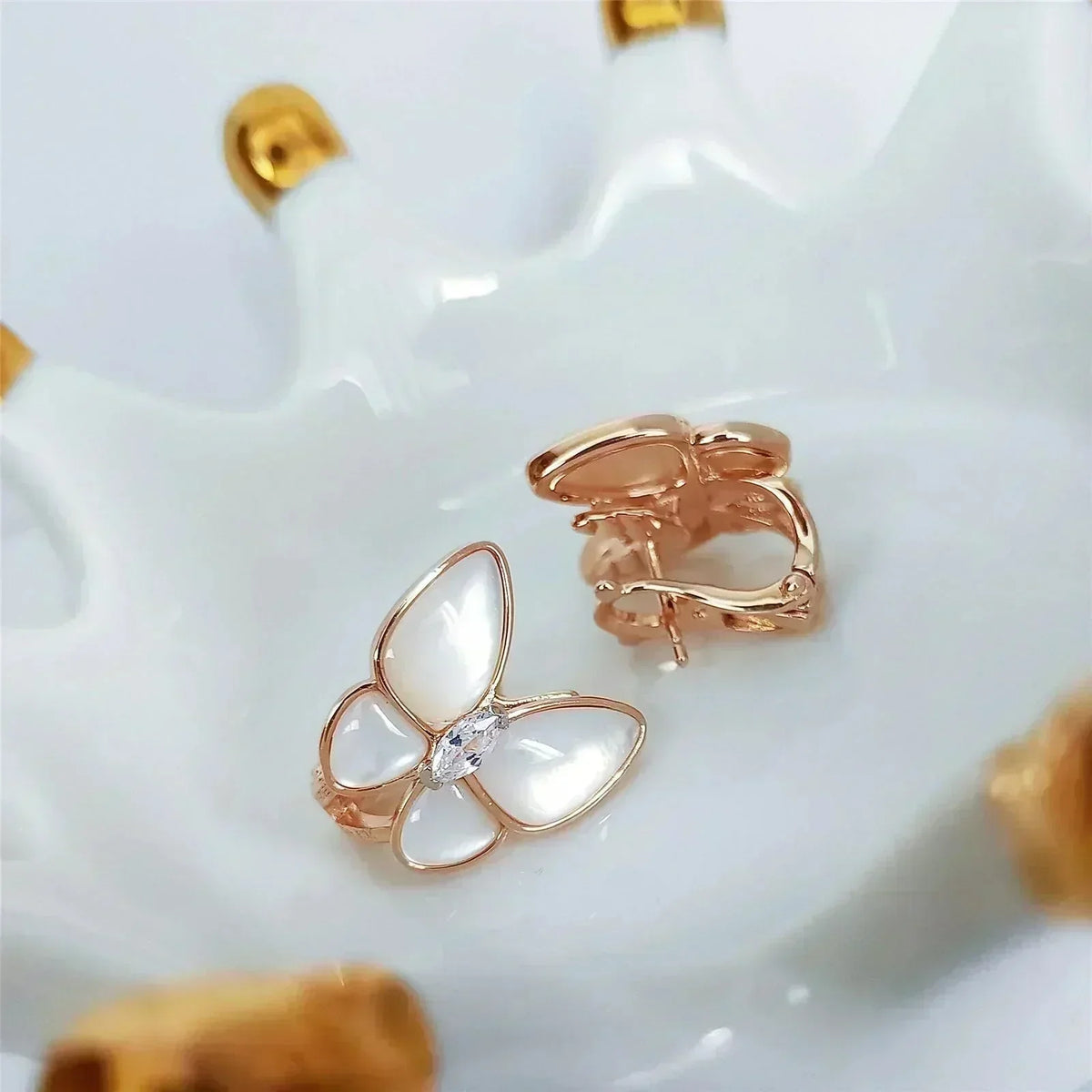 [⭐Hevara Jewelry]BUTTERFLY MOP DIAMOND EARRINGS