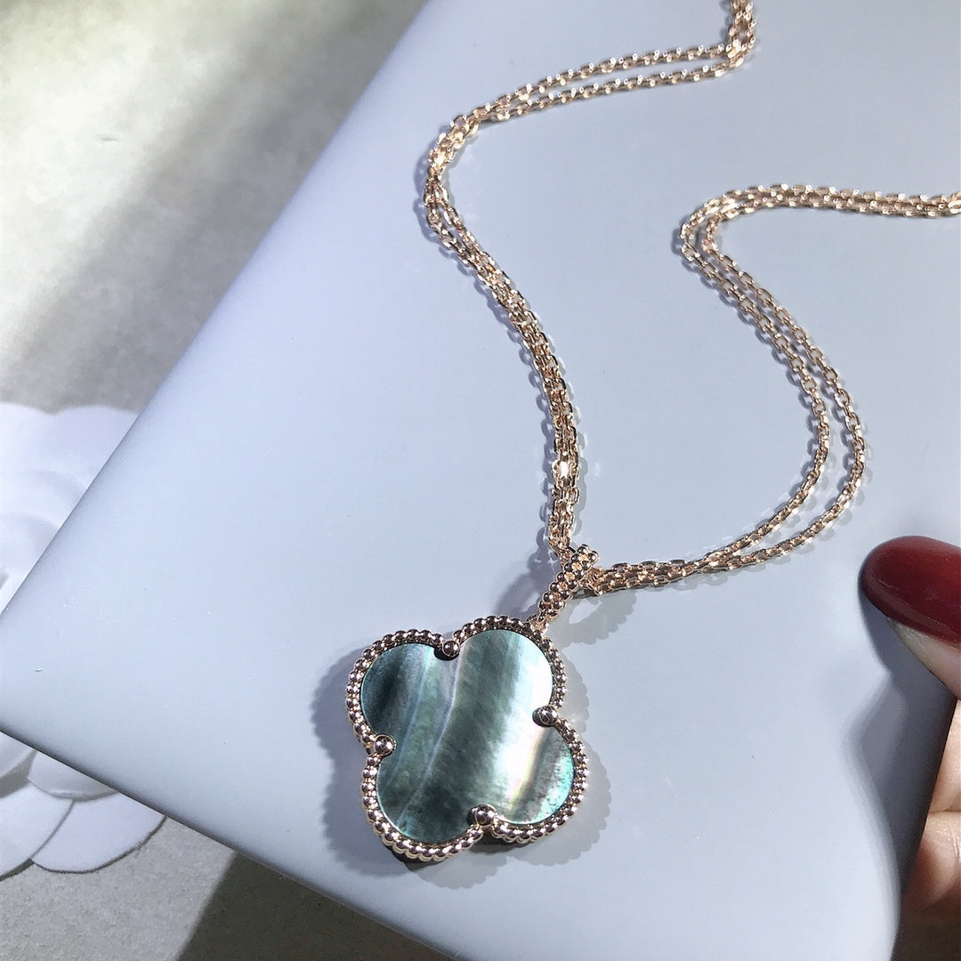[⭐Hevara Jewelry]CLOVER 25MM GOLD DARK MOP BIG CLOVER NECKLACE