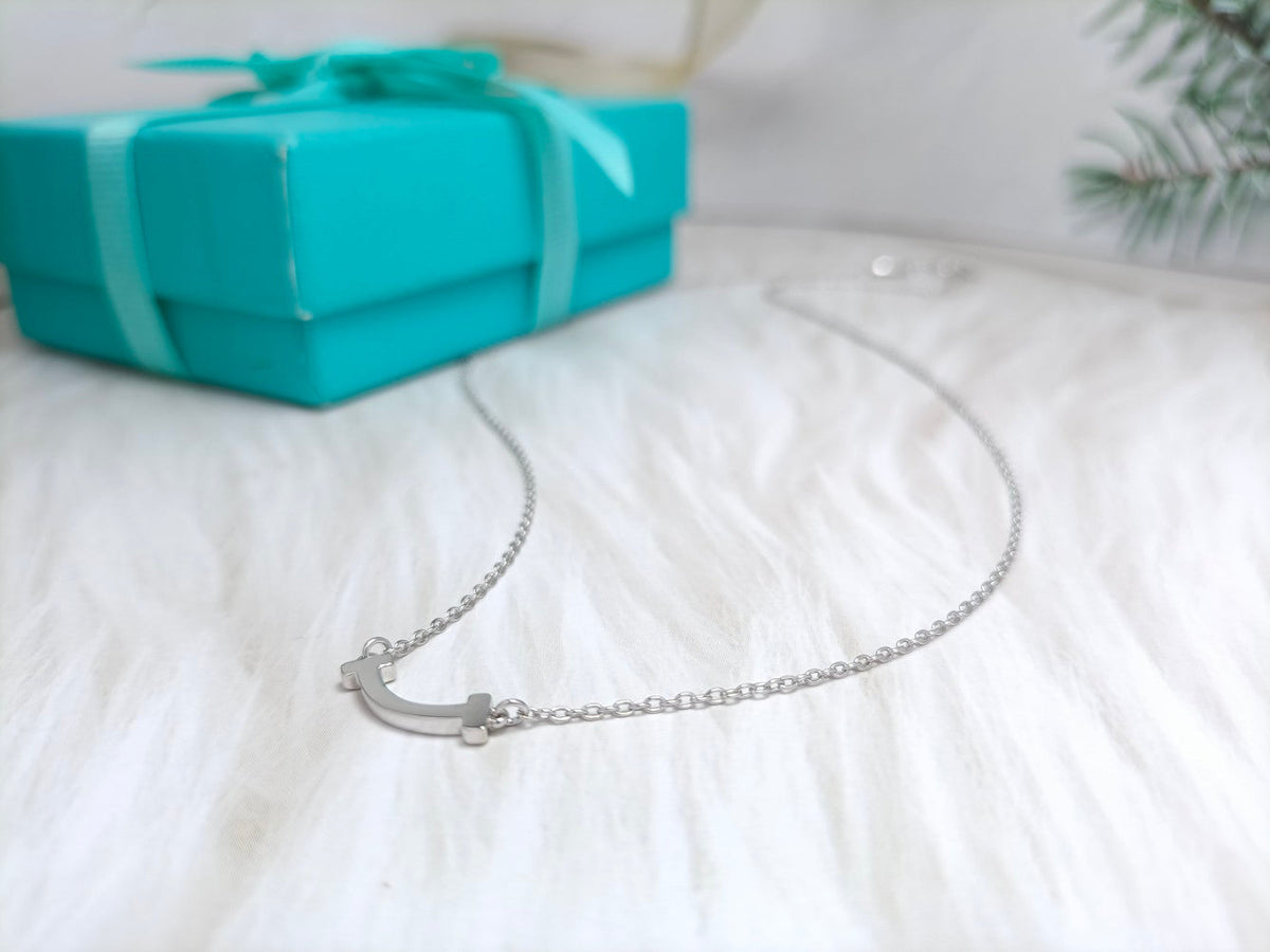 [Hevara Jewelry]MINI SMILE PEDANT NECKLACE