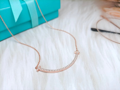 [Hevara Jewelry]BIG SMILE PEDANT DIAMOND NECKLACE