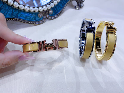 [⭐Hevara Jewelry]H CHAMPAGNE BRACELET