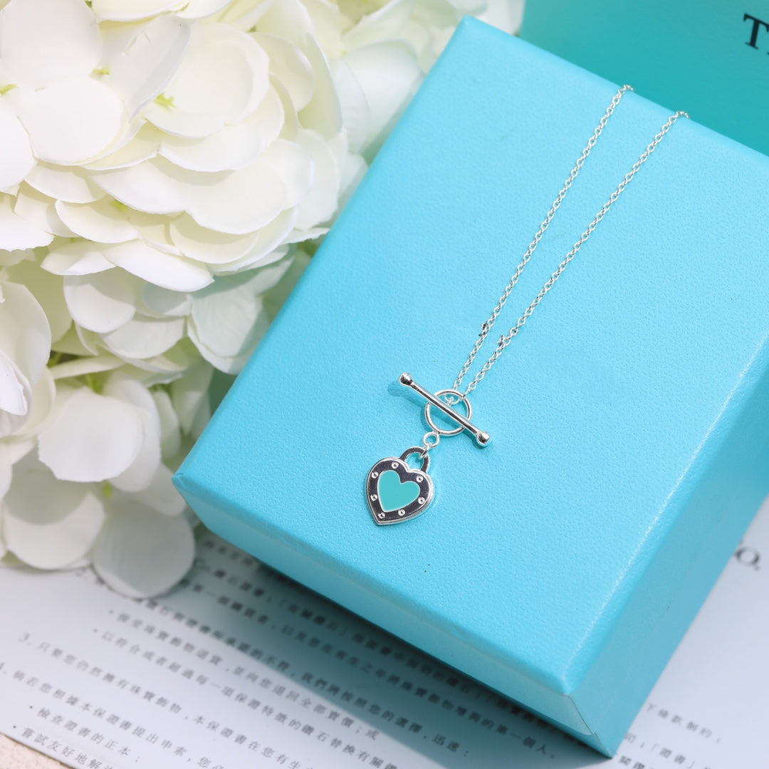 [Hevara Jewelry]DOUBLE HEART BLUE NECKLACE