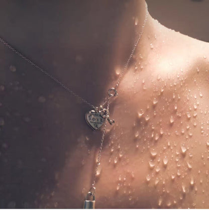 [Hevara Jewelry]KEY AND HEART SILVER NECKLACE
