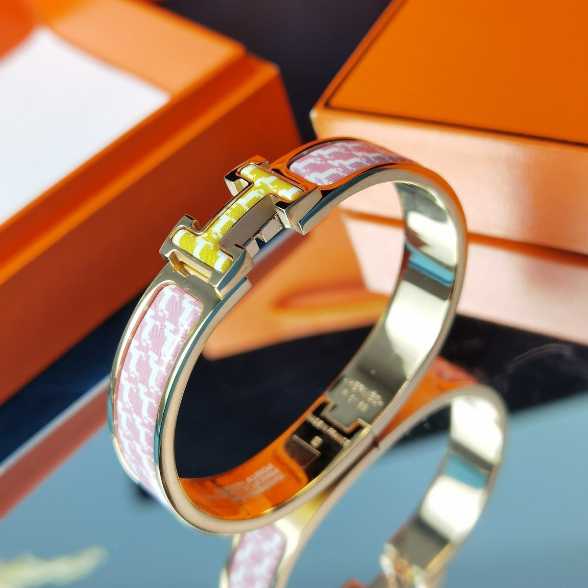 [⭐Hevara Jewelry]H HORSE BRACELET 12MM