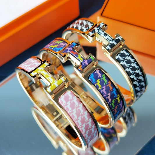 [⭐Hevara Jewelry]H HORSE BRACELET 12MM
