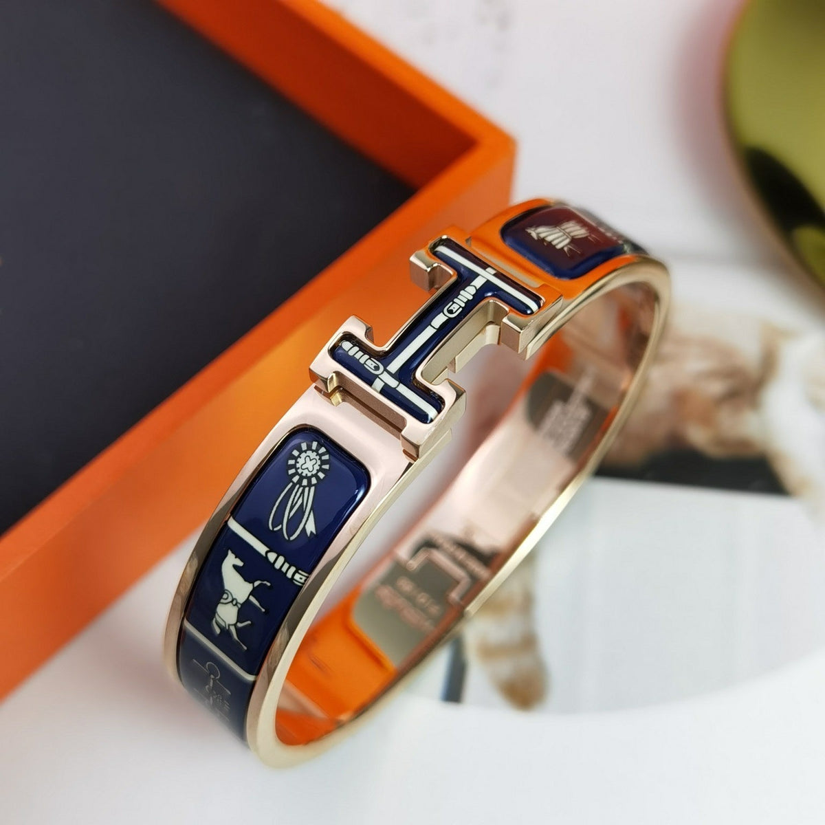 [⭐Hevara Jewelry]H COUVERTURES DARK BLUE BRACELET