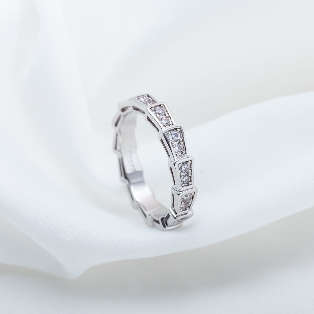 [⭐Hevara Jewelry]SERPENTI RING SILVER DIAMOND PAVED 3MM