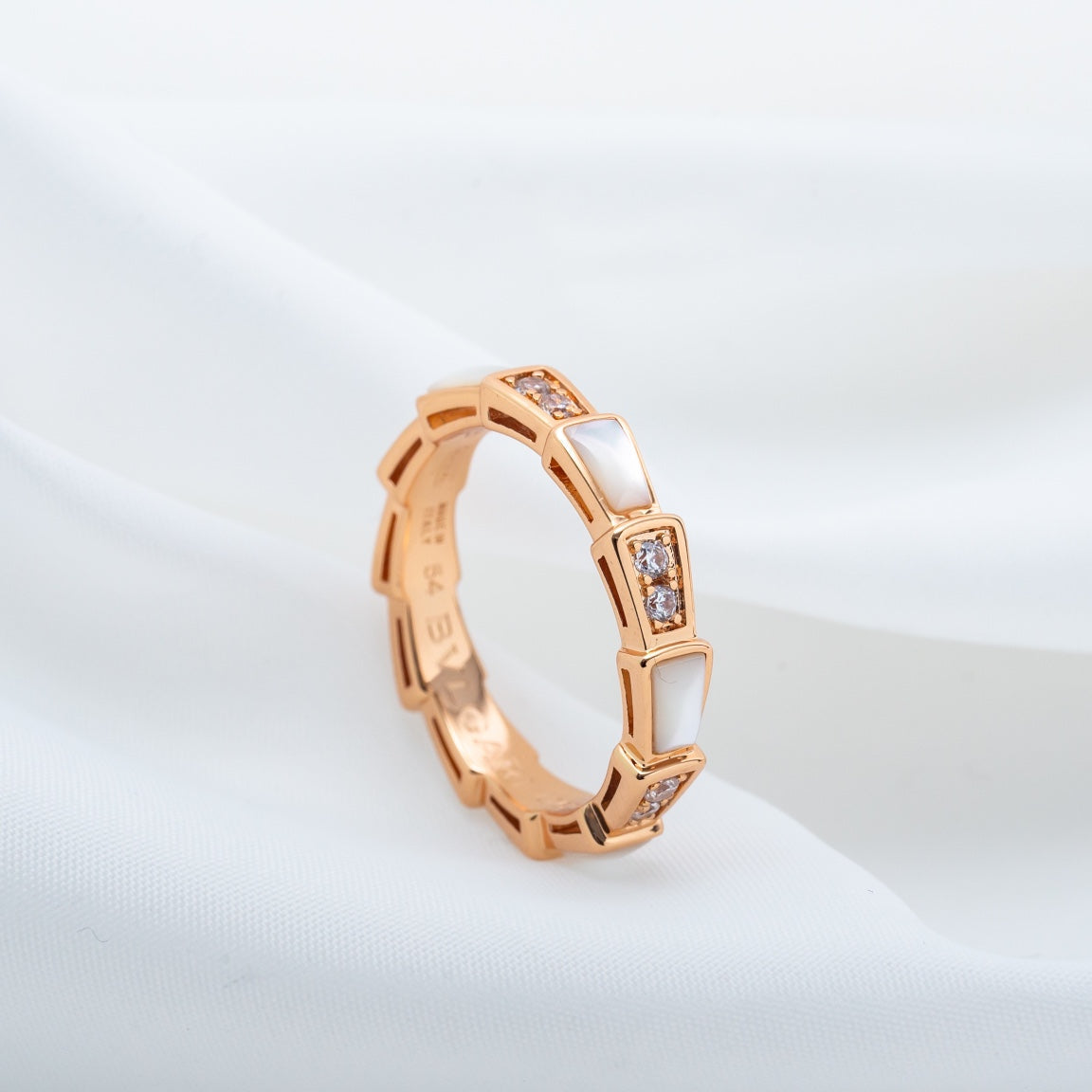 [⭐Hevara Jewelry]SERPENTI RING PINK GOLD DIAMOND MOP 3MM