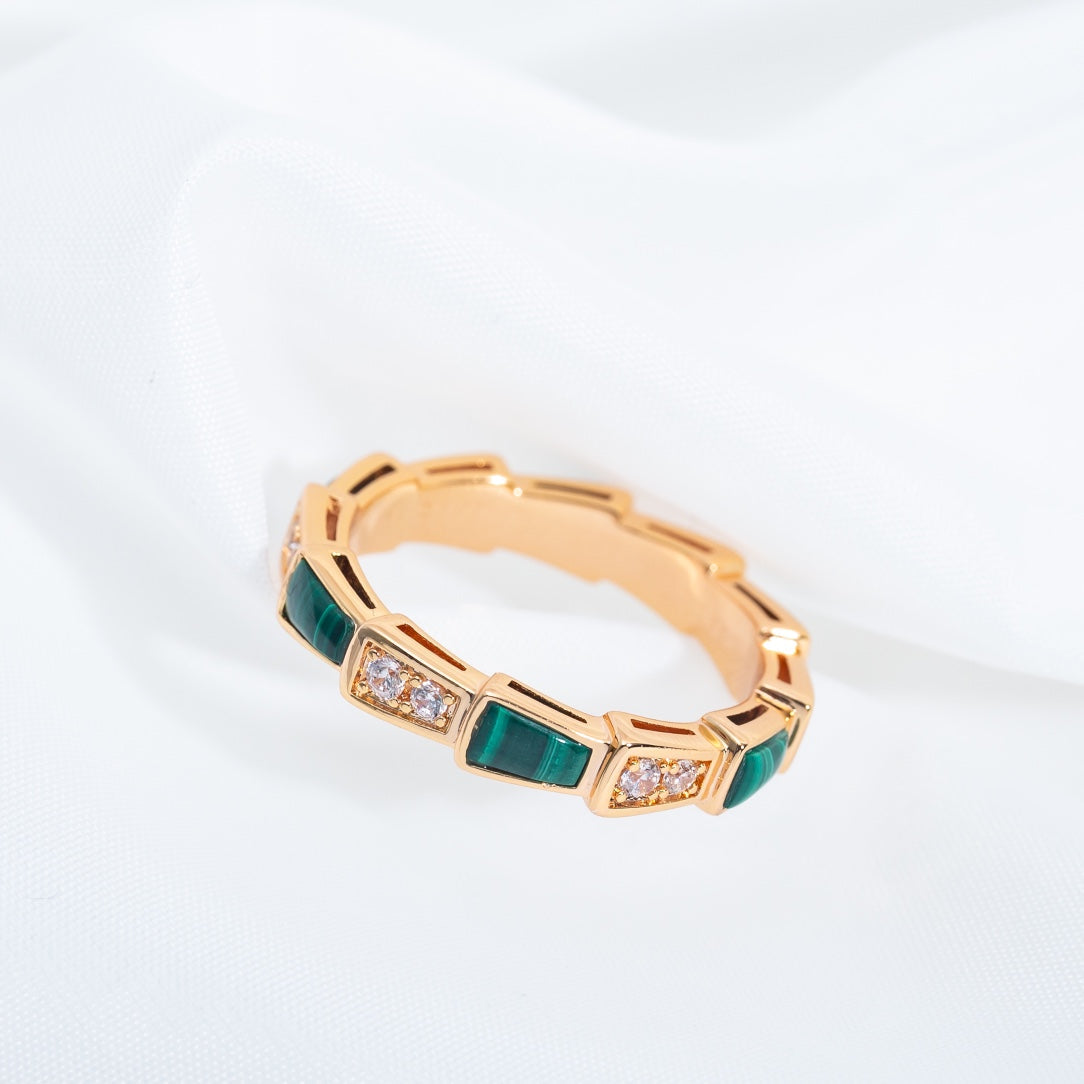 [⭐Hevara Jewelry]SERPENTI RING PINK GOLD MALACHITE DIAMOND 3MM