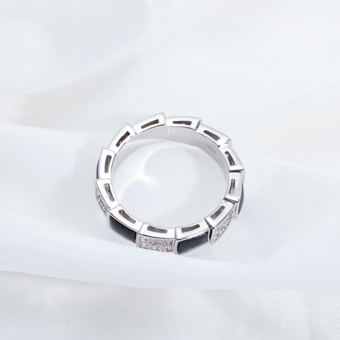 [⭐Hevara Jewelry]SERPENTI RING SILVER DIAMOND BLACK MOP 4MM