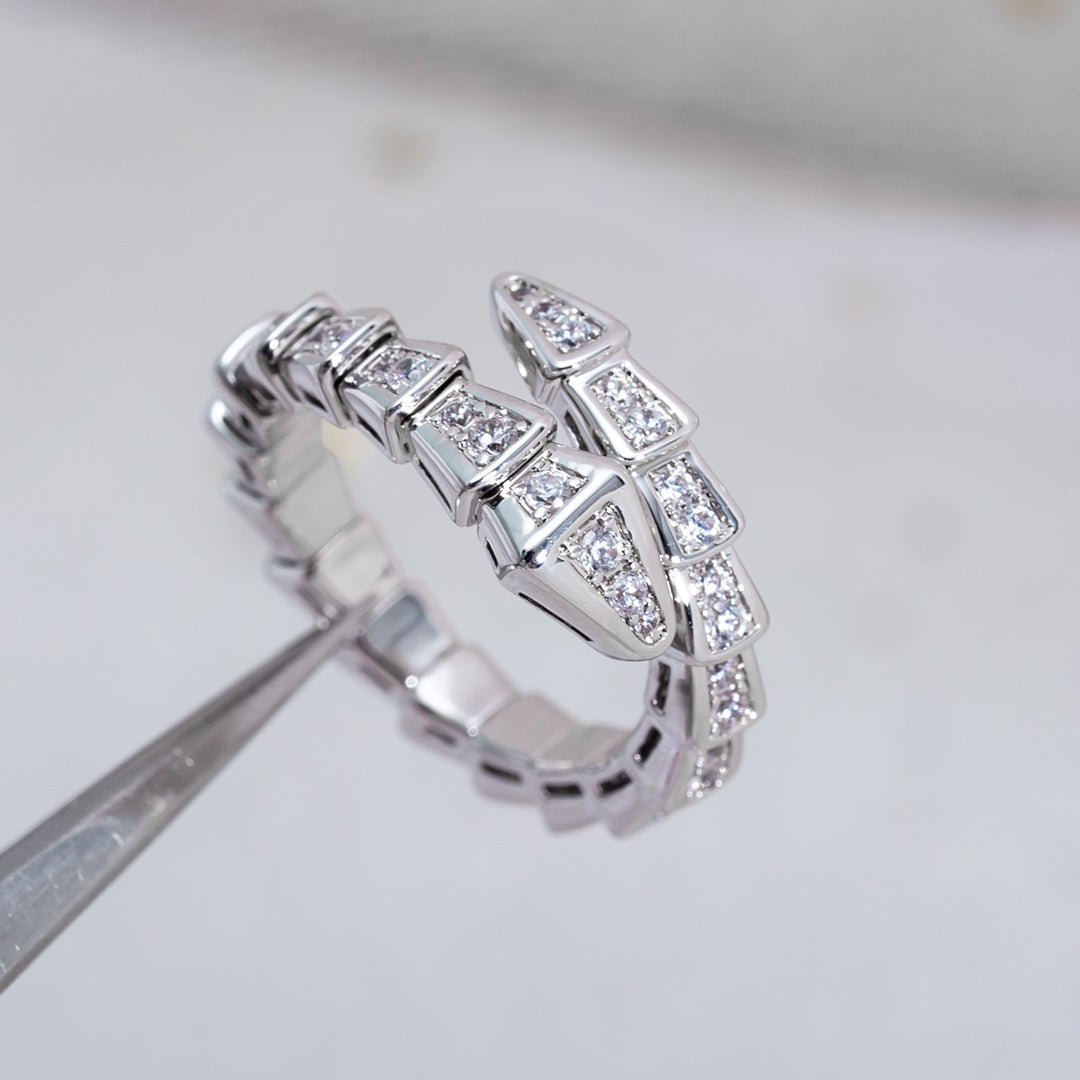 [⭐Hevara Jewelry]SERPENTI RING SILVER DIAMOND PAVED 4MM
