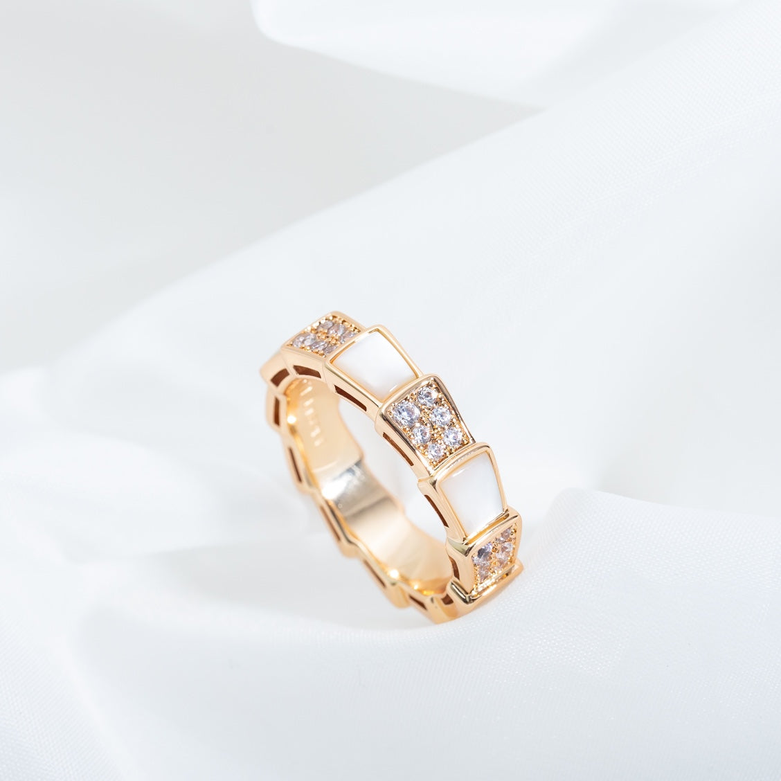 [⭐Hevara Jewelry]SERPENTI RING PINK GOLD MOP DIAMOND PAVED 4MM