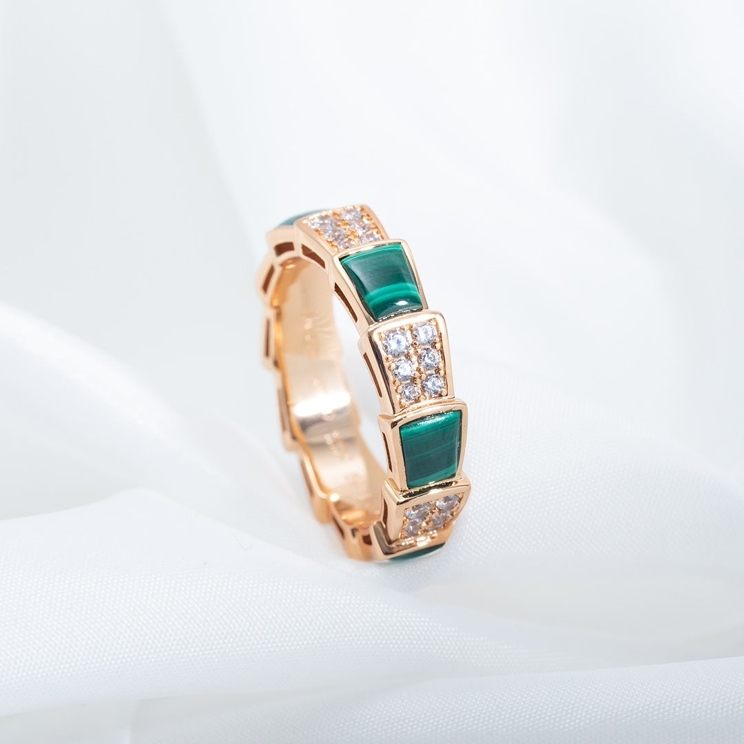[⭐Hevara Jewelry]SERPENTI RING PINK GOLD MALACHITE DIAMOND PAVED 4MM