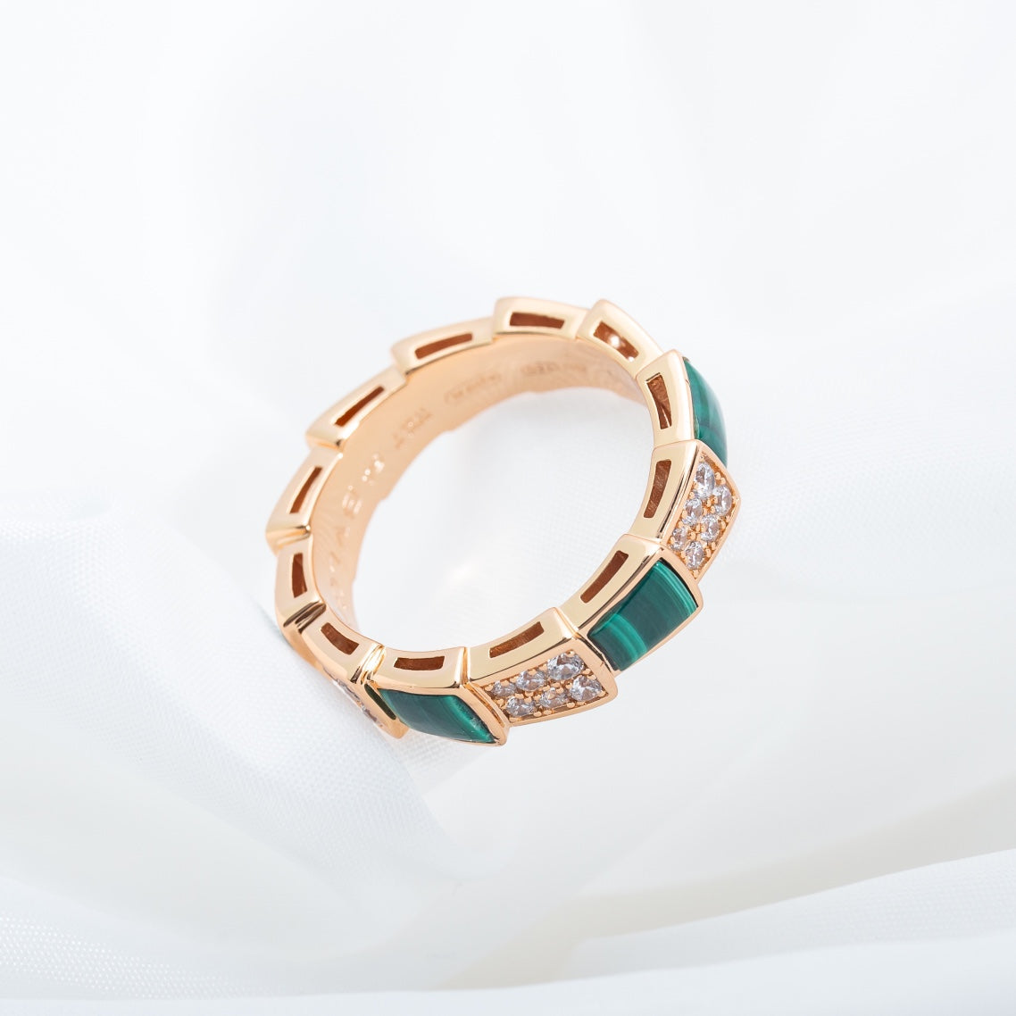 [⭐Hevara Jewelry]SERPENTI RING PINK GOLD MALACHITE DIAMOND PAVED 4MM