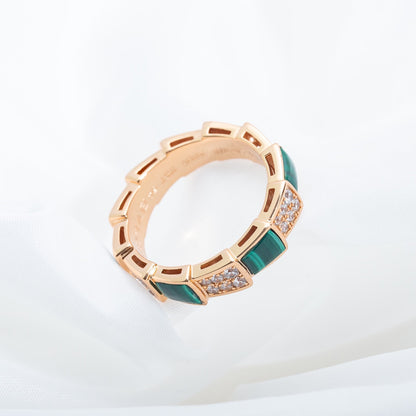 [⭐Hevara Jewelry]SERPENTI RING PINK GOLD MALACHITE DIAMOND PAVED 4MM