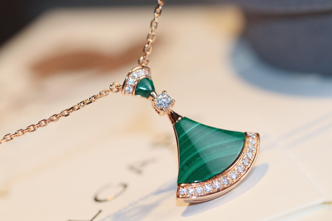 [⭐Hevara Jewelry]DREAM NECKLACE MALACHITE DIAMOND