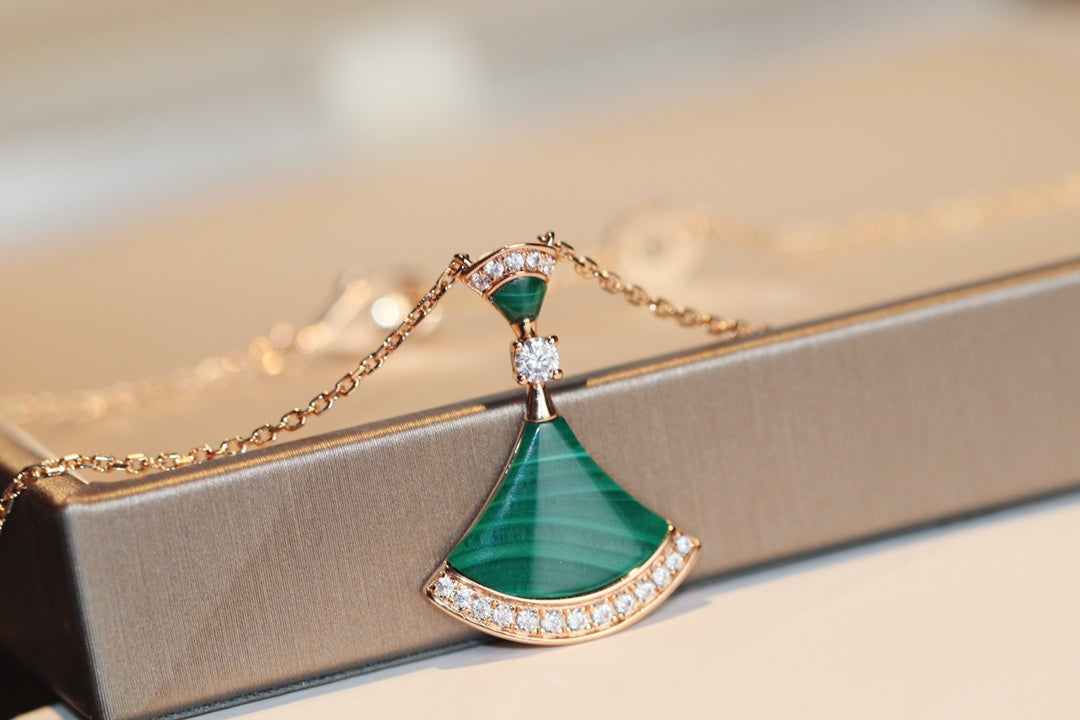 [⭐Hevara Jewelry]DREAM NECKLACE MALACHITE DIAMOND