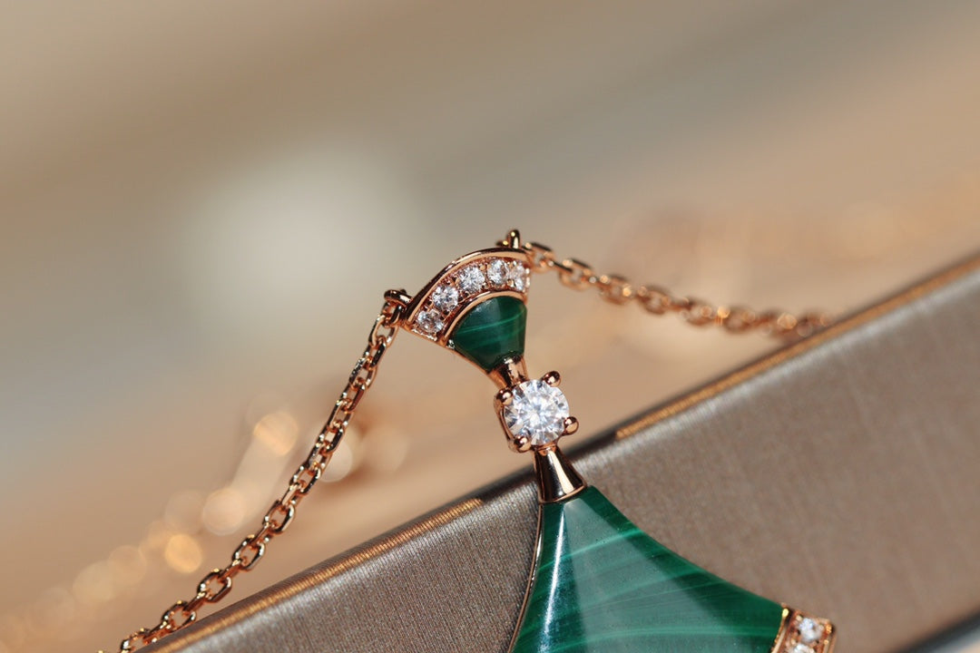 [⭐Hevara Jewelry]DREAM NECKLACE MALACHITE DIAMOND