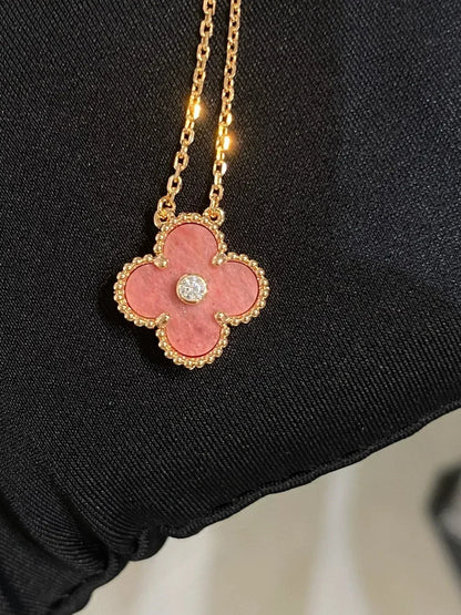 [⭐Hevara Jewelry]CLOVER 15MM DIAMOND RHODONITE NECKLACE