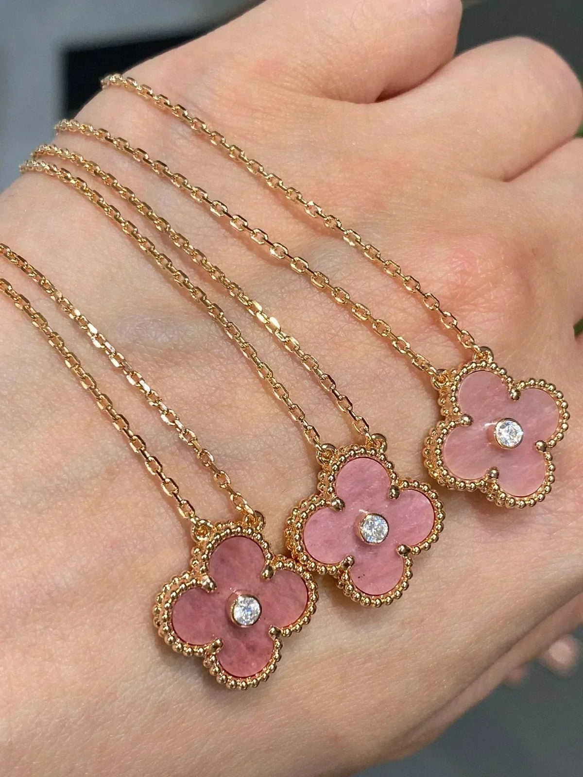 [⭐Hevara Jewelry]CLOVER 15MM DIAMOND RHODONITE NECKLACE