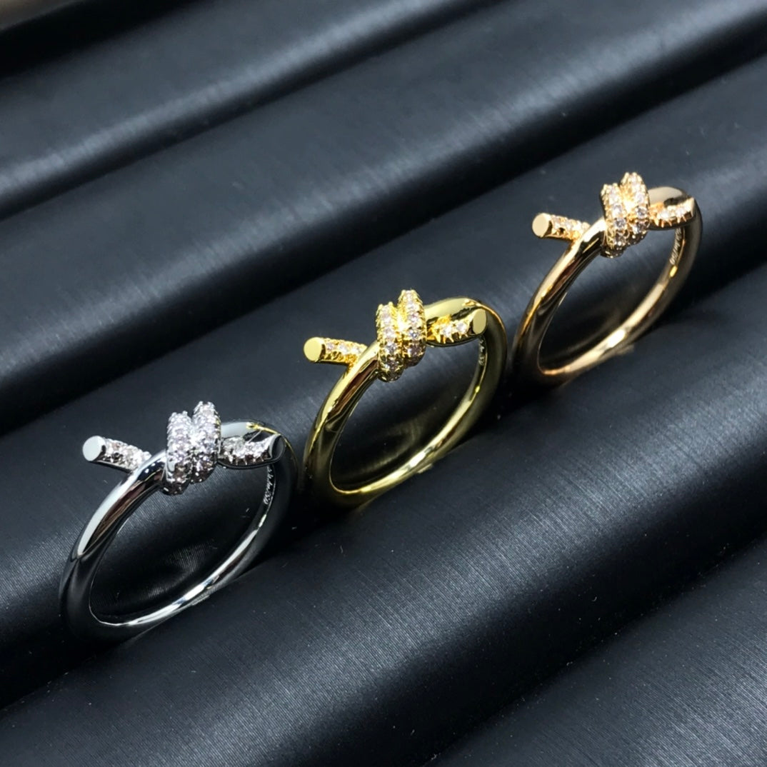 [Hevara Jewelry]KNOT RING 1.2MM DIAMOND