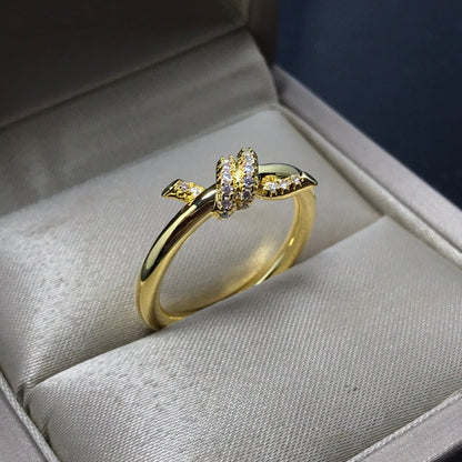 [Hevara Jewelry]KNOT RING 1.2MM DIAMOND