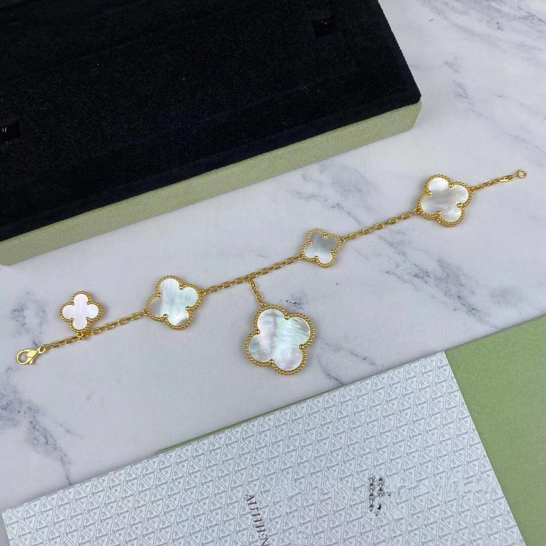 [⭐Hevara Jewelry]MAGIC CLOVER MOP GOLD BRACELET 5 MOTIFS