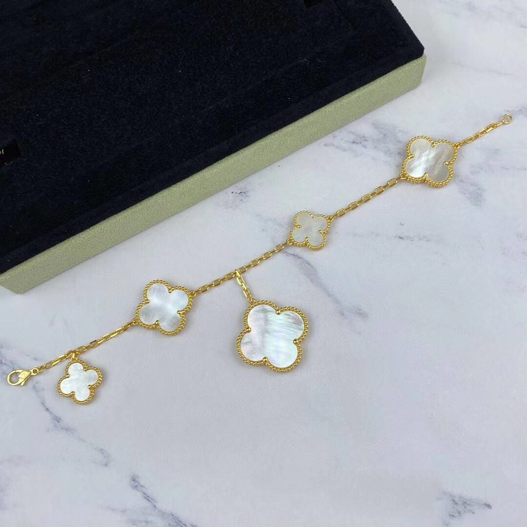 [⭐Hevara Jewelry]MAGIC CLOVER MOP GOLD BRACELET 5 MOTIFS