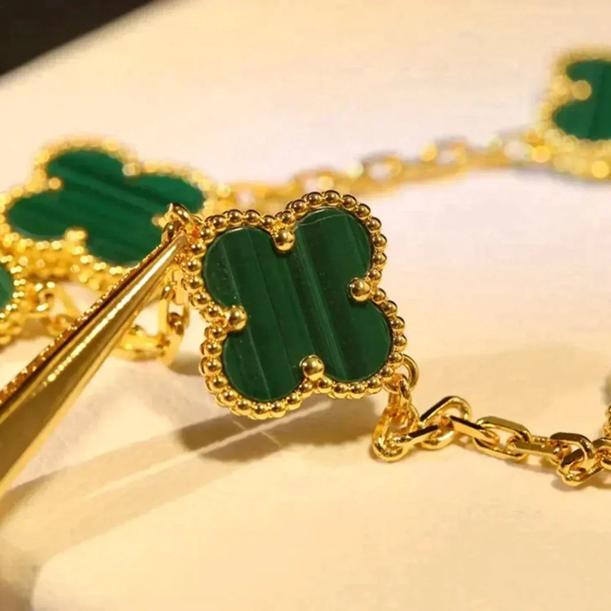 [⭐Hevara Jewelry] CLOVER 5 MOTIF MALACHITE BRACELET COLLECTION
