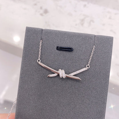 [Hevara Jewelry]KNOT NECKLACE DIAMONDS