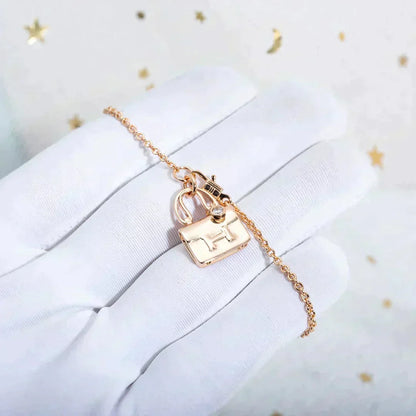 [⭐Hevara Jewelry]AMULETTE PEDANT ROSE GOLD NECKLACE