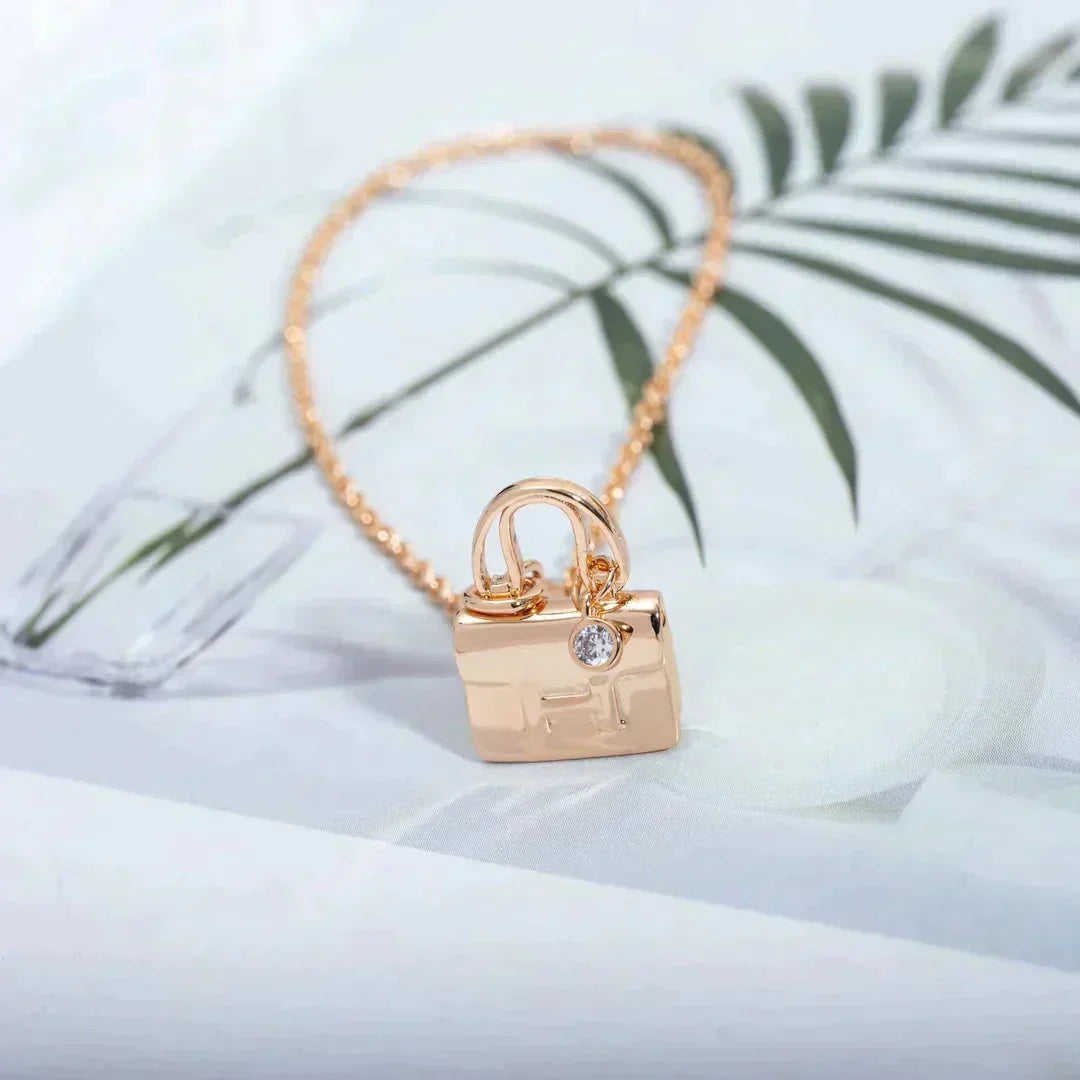 [⭐Hevara Jewelry]AMULETTE PEDANT ROSE GOLD NECKLACE