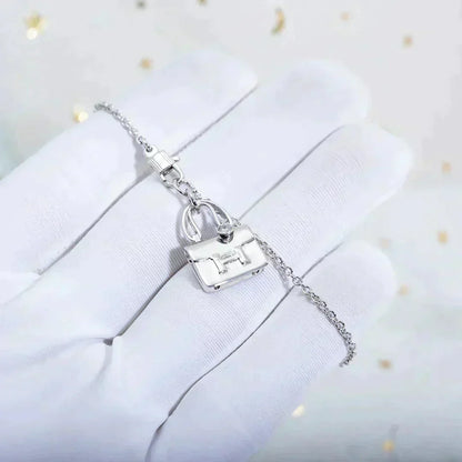 [⭐Hevara Jewelry]AMULETTE PEDANT SILVER NECKLACE