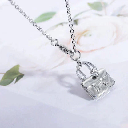 [⭐Hevara Jewelry]AMULETTE PEDANT SILVER NECKLACE