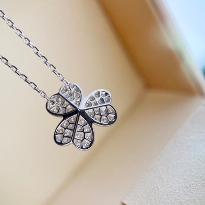 [⭐Hevara Jewelry]CLOVER DIAMOND NECKLACE SILVER