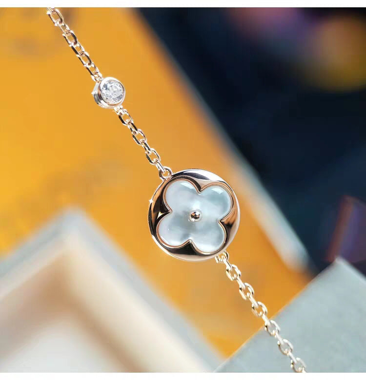 [⭐Hevara Jewelry]SUN MOP GOLD 1 DIAMOND NECKLACE